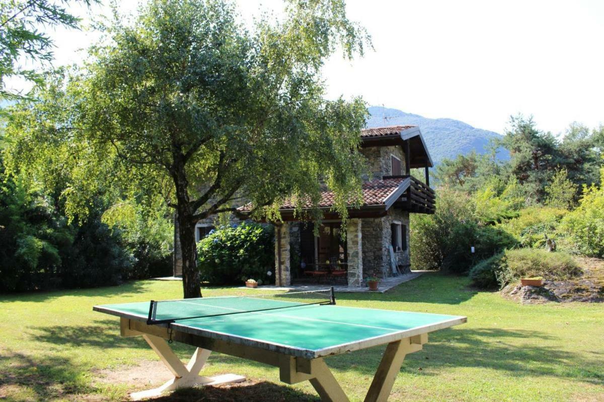 Villa Erica Con Piscina Privata Sul Lago Di Como Colico Buitenkant foto